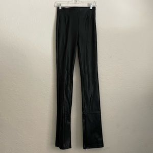 Women’s Zara faux leather zipper split hem leggings